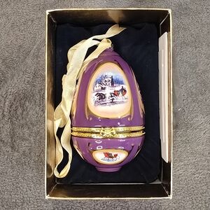 Mr. Christmas Musical Egg Ornament Porcelain Valerie Parr Hill ~ Purple New